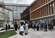 FOTO / Tjetër shkollë e re për fëmijët e Laçit