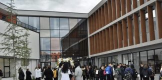 FOTO / Tjetër shkollë e re për fëmijët e Laçit