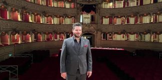 Artisti shqiptar fiton konkursin ndërkombëtar në Itali për këngëtarët e rinj lirikë operistikë