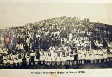 FOTOLAJM/ Viti 1910, kur mbahej “Mitingu i shkronjave” në Korçë