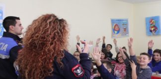 Siguria në institucionet edukuese, emërohen 60 oficerë sigurie në shkollat 9-vjeçare