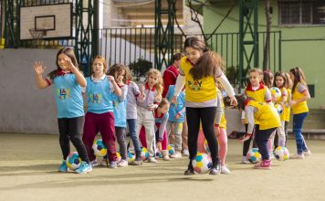 Projekti “Playmakers”, promovim i futbollit në mosha të hershme