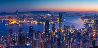 Ky shtet dhuron 500 mijë bileta avioni për të joshur turistët, ja si mund të shkohet falas