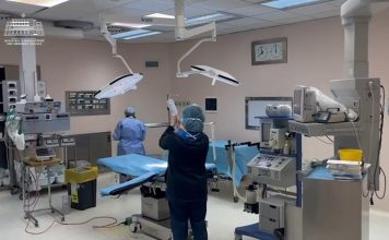 Ndërhyrja kirurgjikale tejet sfiduese në QSUT i dha jetë të dytë 62-vjeçarit