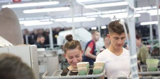 AKPA: Mbi 13 mijë gra dhe vajza u mbështetën nga programet e punësimit