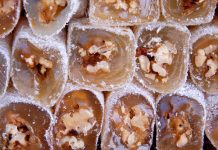 Si të Përgatisni në Shtëpi Llokume me Arra – Receta e Përsosur