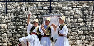 Mbahet edicioni i 5-të i “Gurra Folk Fest”