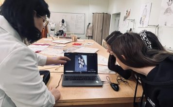 “Xhubleta në miniaturë”, historiku i veshjes identitare për brezat e rinj