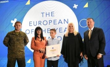 Kitaristi 11-vjeçar shpallet “Evropiani i vitit”