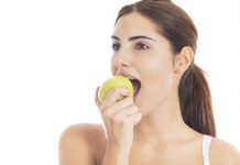 Përtypja siç duhet përmirëson nivelet e sheqerit në gjak te pacientët me diabet të tipit 2