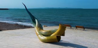 “Rrënjët”, skulptura më e re që i shtohet Durrësit