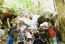 Turistë shqiptarë e të huaj pjesë e “South Outdoor Festival” në Borsh