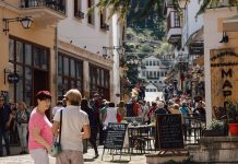 57% më shumë vizitorë të huaj deri në prill