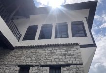 Punime restaurimi në Muzeun Etnografik në Berat