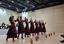 Korça me 60 interpretues të folkut në festivalin e Gjirokastrës