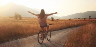 Kush përdor biçikletën jeton dy vjet më shumë dhe duket tetë vjet më i ri