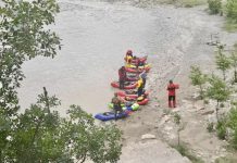 Rafting në Kanionet e Osumit, turistë të huaj udhëtim mes veprave të artit natyror