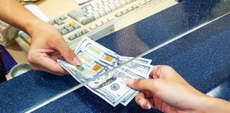 Kursi i këmbimit, leku forcon pozitat