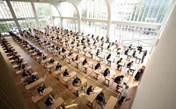 Matura Shtetërore, sot provimi i gjuhës shqipe dhe letërsisë