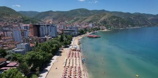 Në Pogradec mundësohen 7 plazhe publike