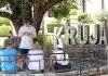 Kruja “pushtohet” nga turistët