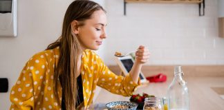 Pse ngrënia e mëngjesit herët mund të zvogëlojë rrezikun e diabetit?