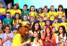 Fituesit e Festivalit Mbarëkombëtar të Këngës për Fëmijë, në Shkodër.