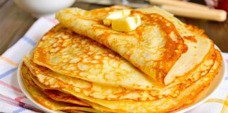Si të Përgatisni Palaçinkat e Shijshme Sipas Traditës Korçare