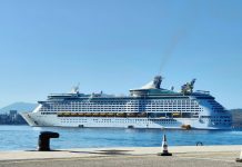 Kroçera “Explorer of the Seas” me 2600 turistë për herë të parë në Sarandë