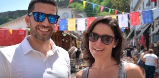 Gjirokastra gëlon nga vizitorët e huaj