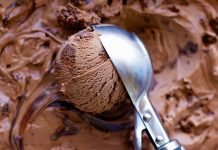 Akullore Shtëpie pa Vezë – Receta Plot Freski