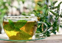 9 çajra që ndihmojnë në lehtësimin e dhimbjeve të stomakut