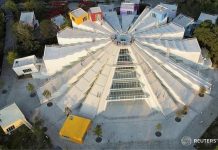 “Reuters” shkrim për transformimin e Piramidës në qendër digjitale për të rinjtë