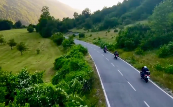 Vermoshi, mahnitja e motoristëve nga Greqia