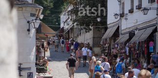 INSTAT: 7.2 milionë persona vizituan Shqipërinë deri në gusht