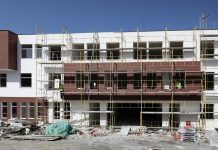 Shkolla “Bedri Llagami” në Vaqarr, hap dyert për 600 nxënës