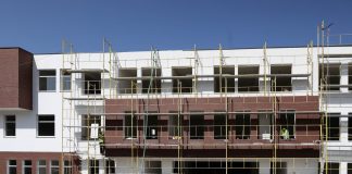 Shkolla “Bedri Llagami” në Vaqarr, hap dyert për 600 nxënës