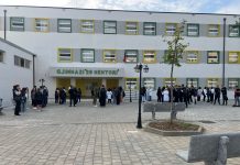 Shkolla e mesme “28 Nëntori” në Burrel, e rindërtuar me kushtet më të mira