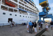 Kroçera “Sirena” me 657 turistë viziton sërish Durrësin