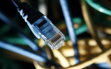 Interneti fiks në Shqipëri po adoptohet me ritme të shpejta, tejkalon 600 mijë përdorues