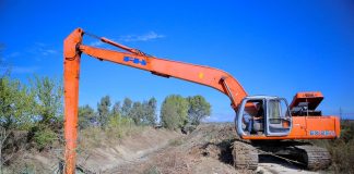 Ujitje-kullimi në bujqësi; Përmbyllen dy investime në mbështetje të fermerëve në Fier