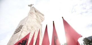 Shqipëria feston sot 79-vjetorin e Çlirimit