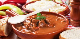 Çorba e Hasit – Receta e Malësive Shqiptare Trashëguar ndër Shekuj