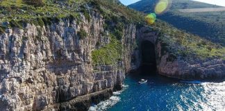 Media hungareze, “Igényesférfi.hu”: Shqipëria mes katër destinacioneve më të përballueshme për t’u eksploruar në vjeshtë