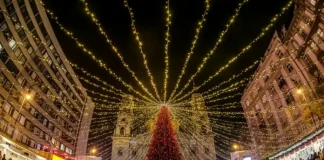 “Forbes”: Saranda mes 20 destinacioneve më të bukura të Krishtlindjes në Evropë