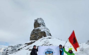 Guri i Kamjes, një prej destinacioneve turistike malore më të veçanta të Pogradecit