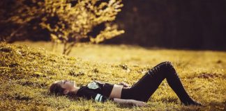 Të ëndërrosh syhapur riformaton trurin