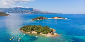 Mbi 10 milionë turistë në Shqipëri