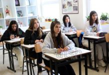 ATSH në shkollën profesionale “Rakip Kryeziu” në Fier, të rinjtë orientohen në zanatet e biznesit bujqësor e blegtoral