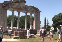 Rekord turistësh në Apoloni; Rritje me 40% e numrit të vizitorëve